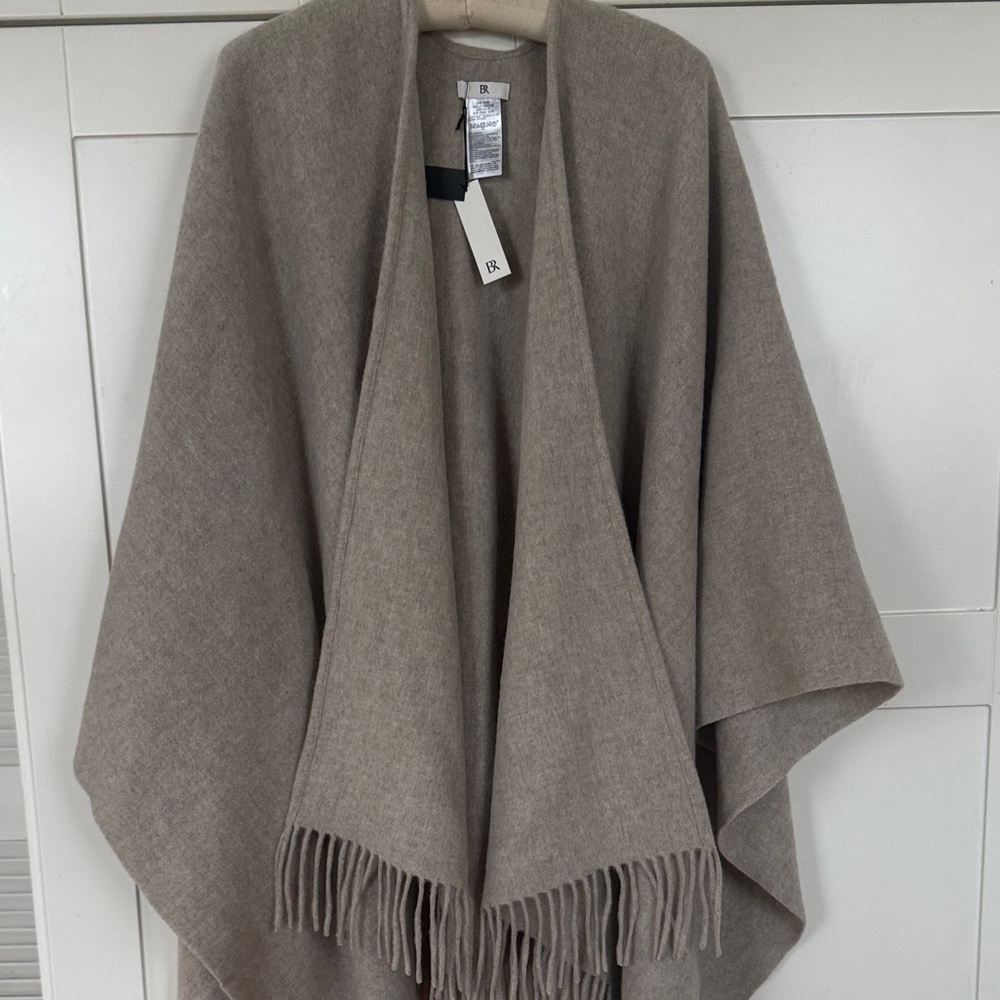 Banana Republic oatmeal Wrap fringe poncho